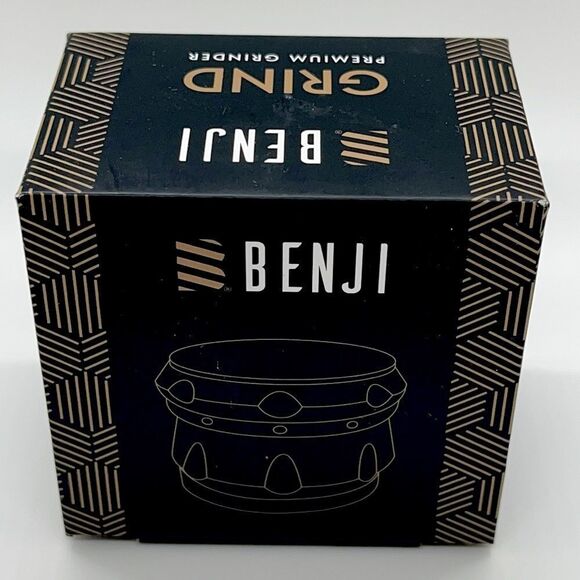 NWT Benji Papers Premium Grinder - Picture 2 of 6